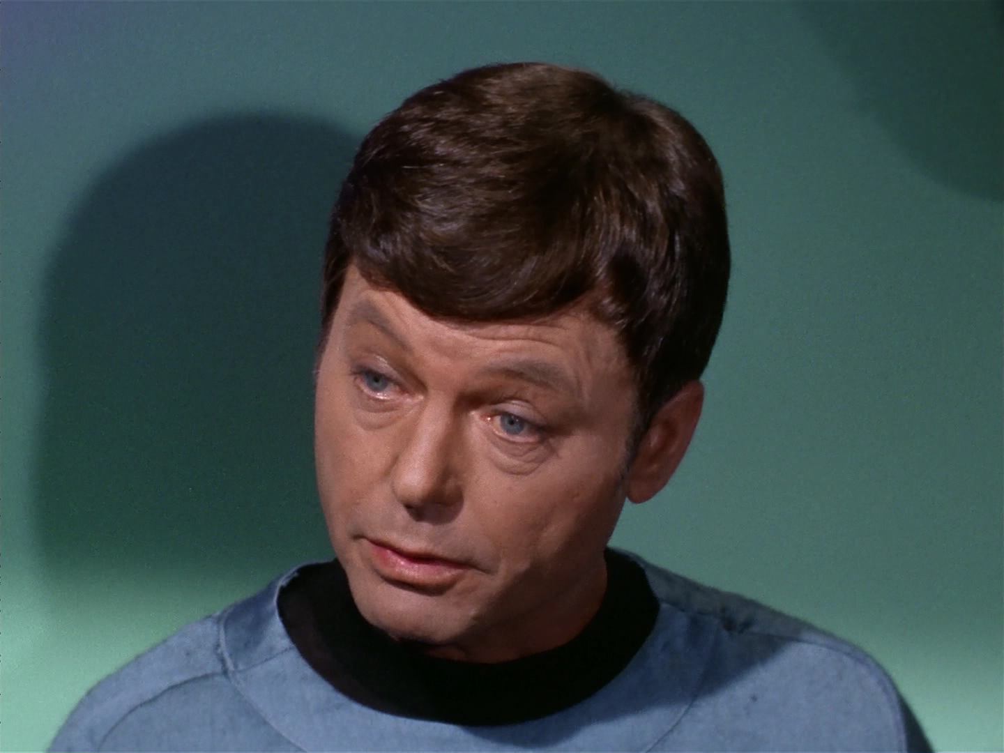 ariane179254_StarTrek_2x10_TheJourneyToBabel_1576.jpg