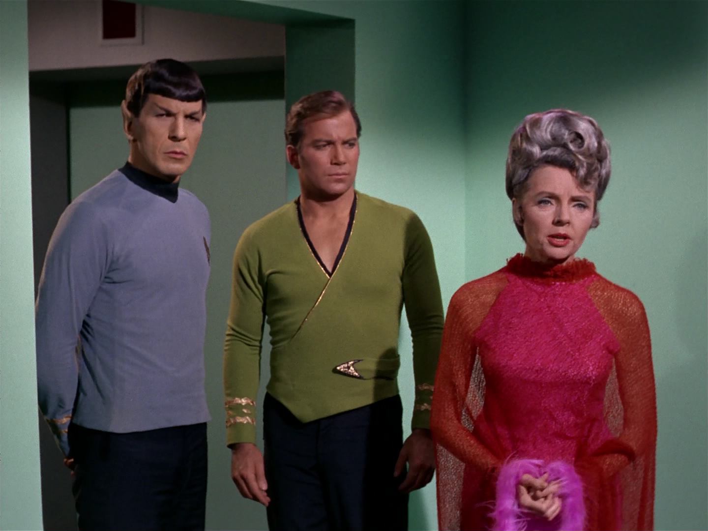ariane179254_StarTrek_2x10_TheJourneyToBabel_1603.jpg