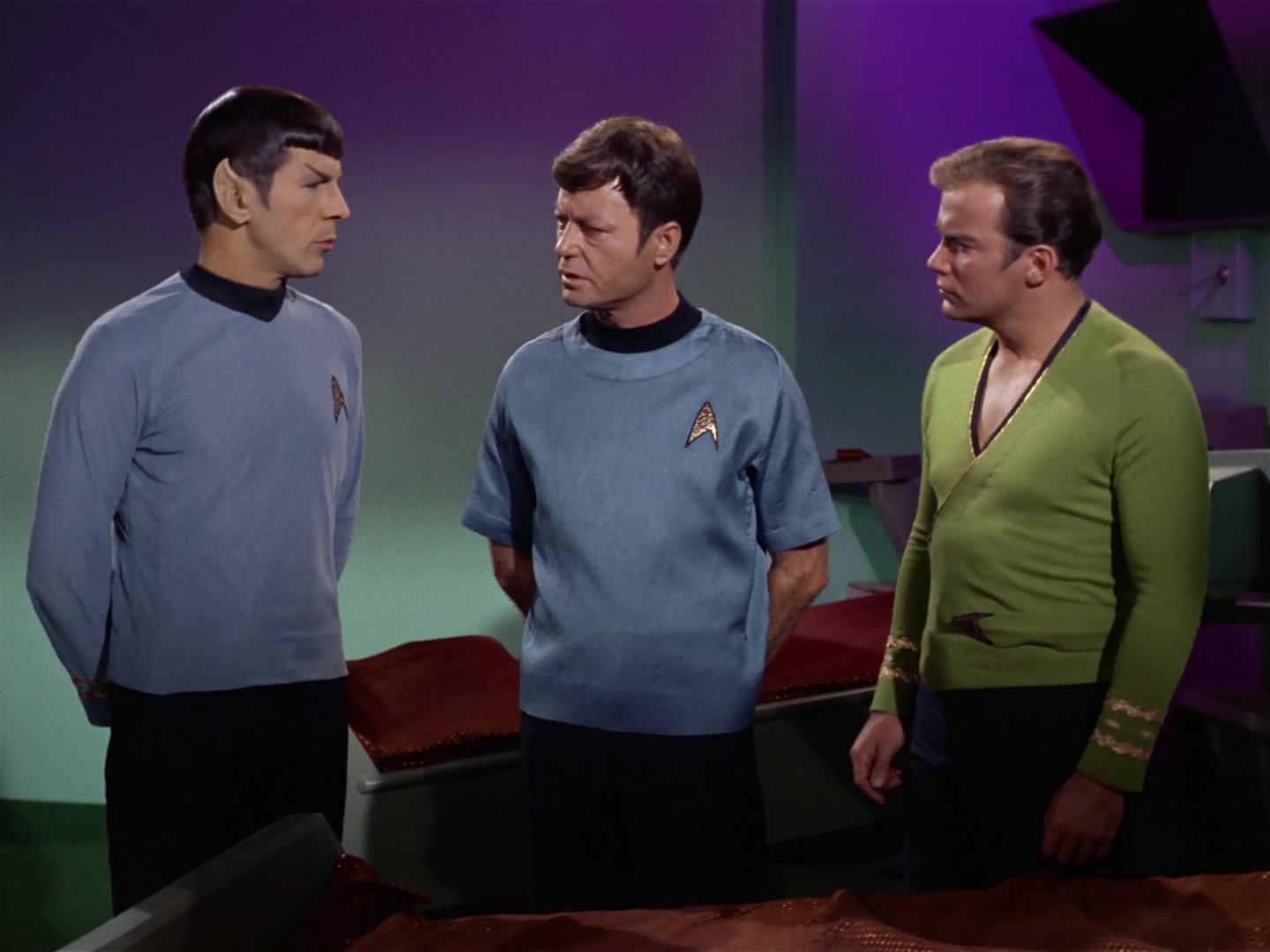 ariane179254_StarTrek_2x10_TheJourneyToBabel_1644.jpg