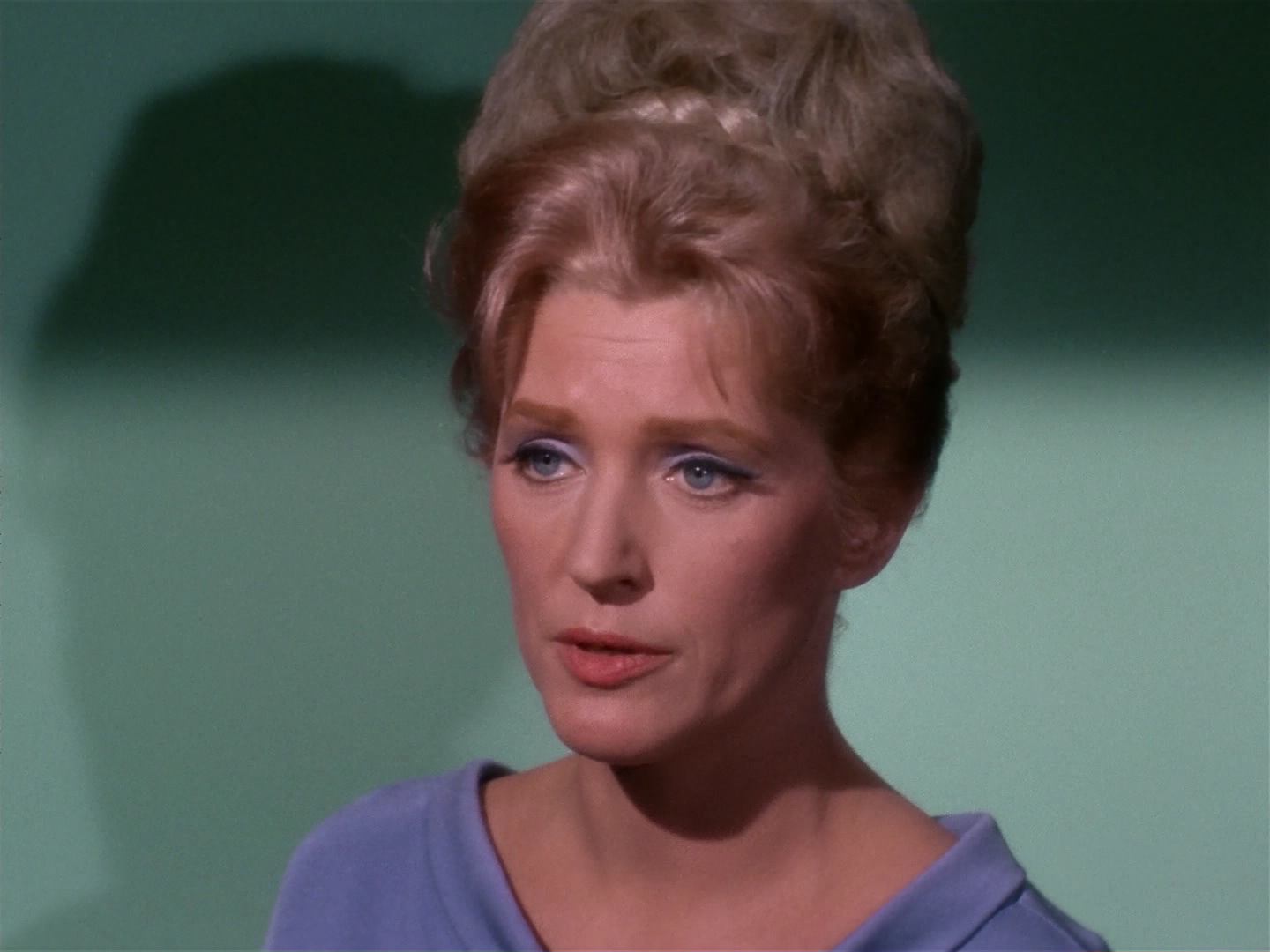 ariane179254_StarTrek_2x10_TheJourneyToBabel_1706.jpg