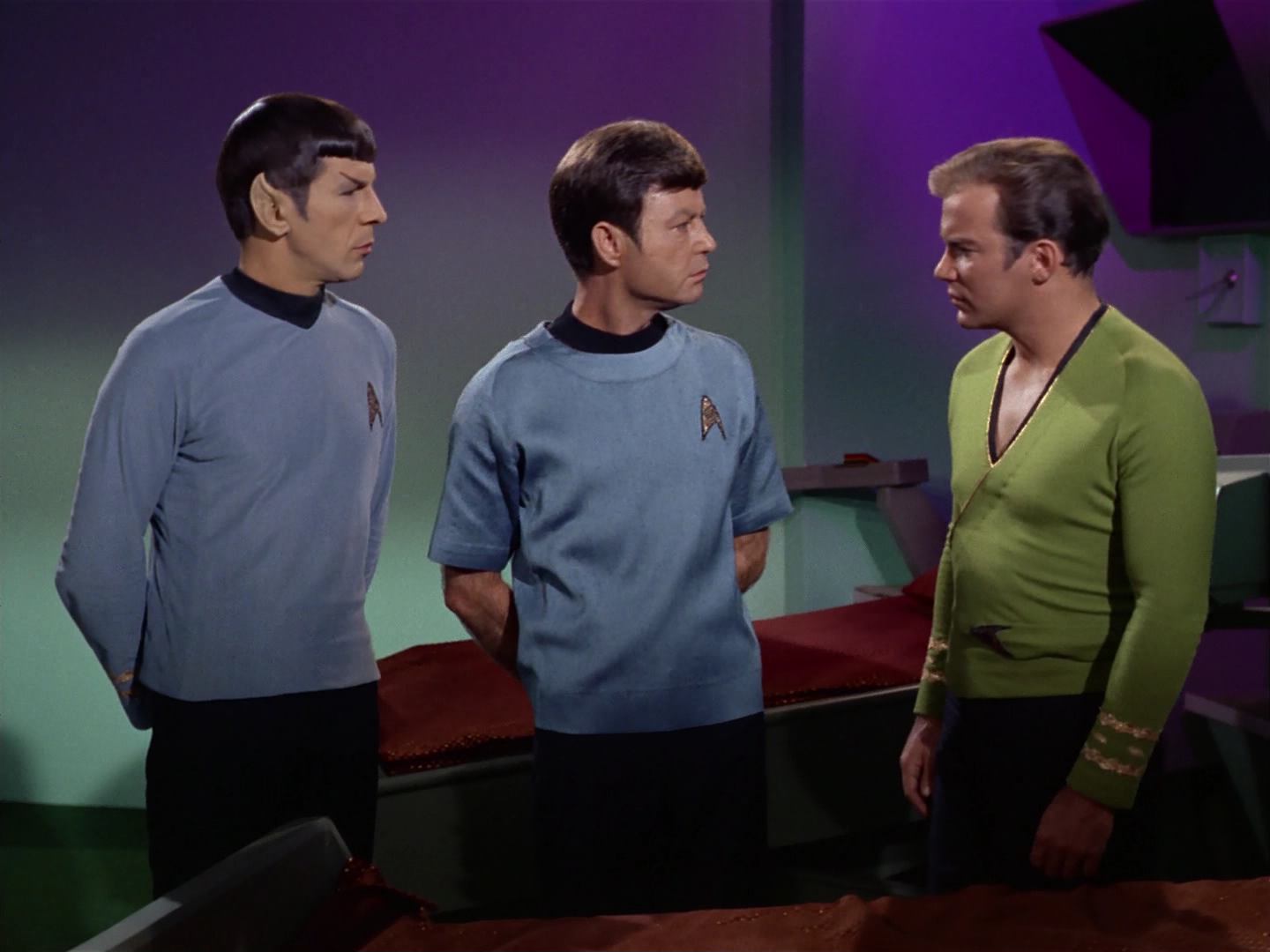 ariane179254_StarTrek_2x10_TheJourneyToBabel_1717.jpg