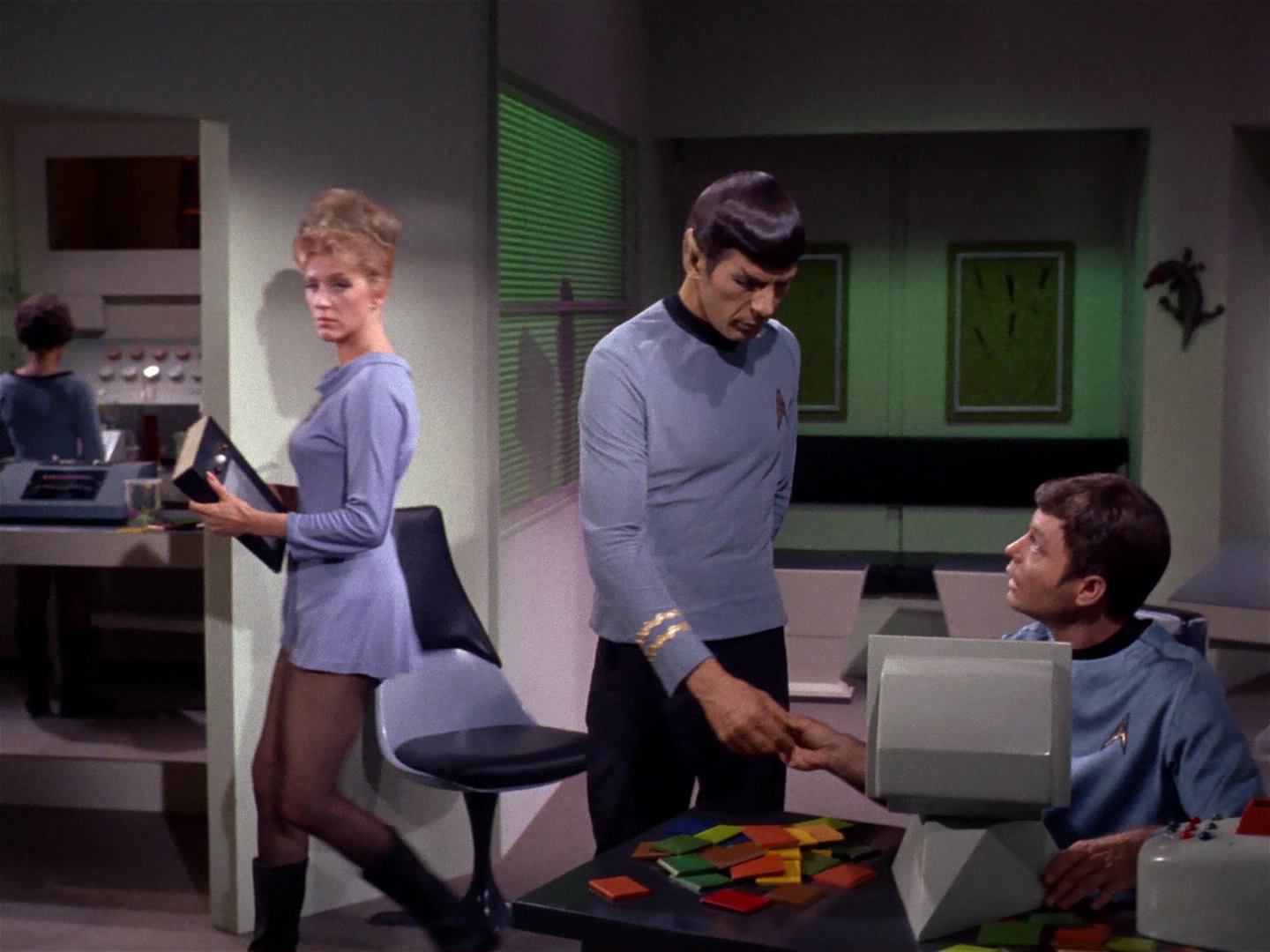 ariane179254_StarTrek_2x10_TheJourneyToBabel_1746.jpg