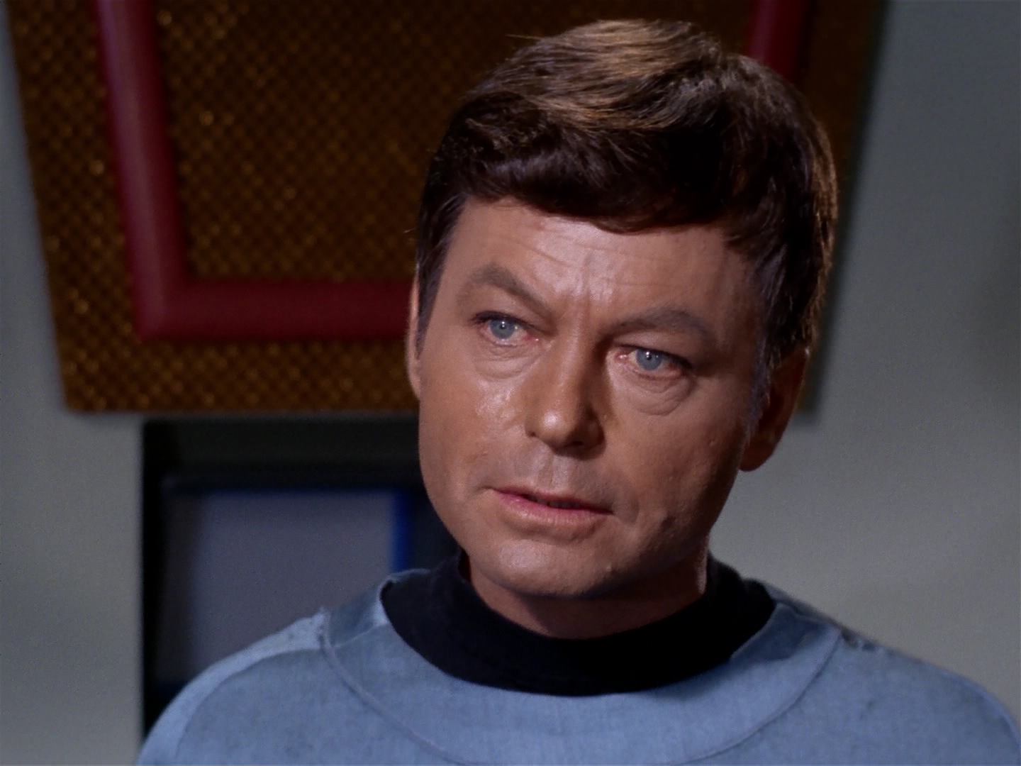 ariane179254_StarTrek_2x10_TheJourneyToBabel_1793.jpg