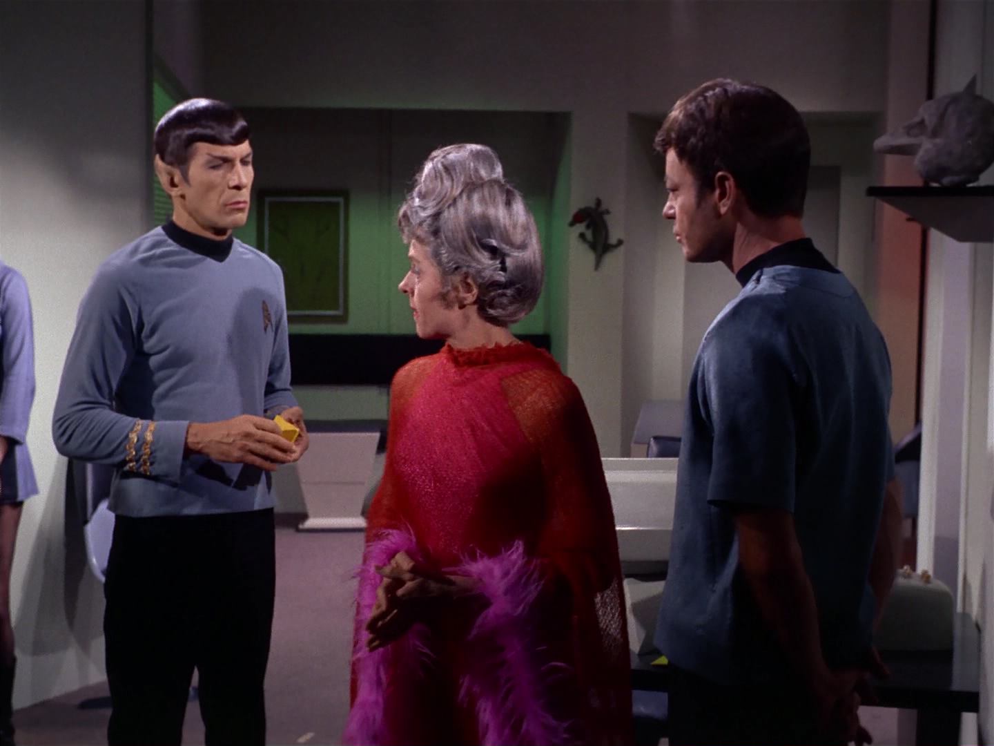 ariane179254_StarTrek_2x10_TheJourneyToBabel_1835.jpg