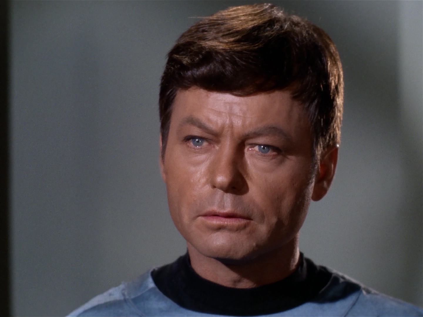 ariane179254_StarTrek_2x10_TheJourneyToBabel_1869.jpg