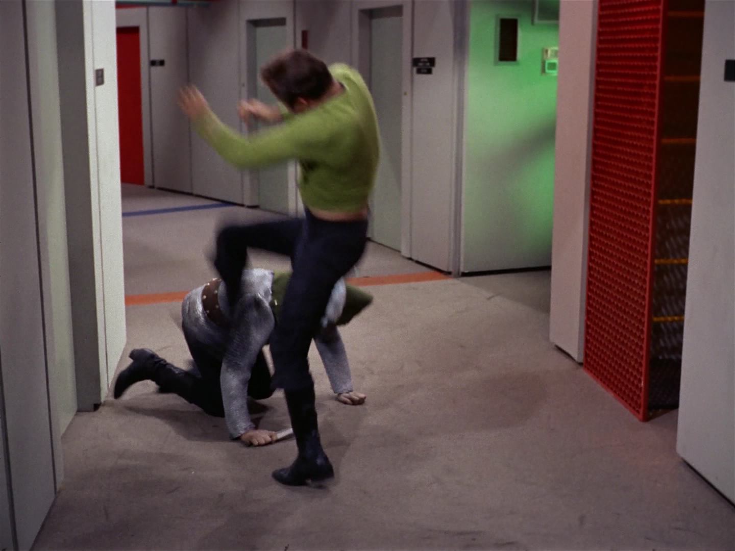 ariane179254_StarTrek_2x10_TheJourneyToBabel_1951.jpg