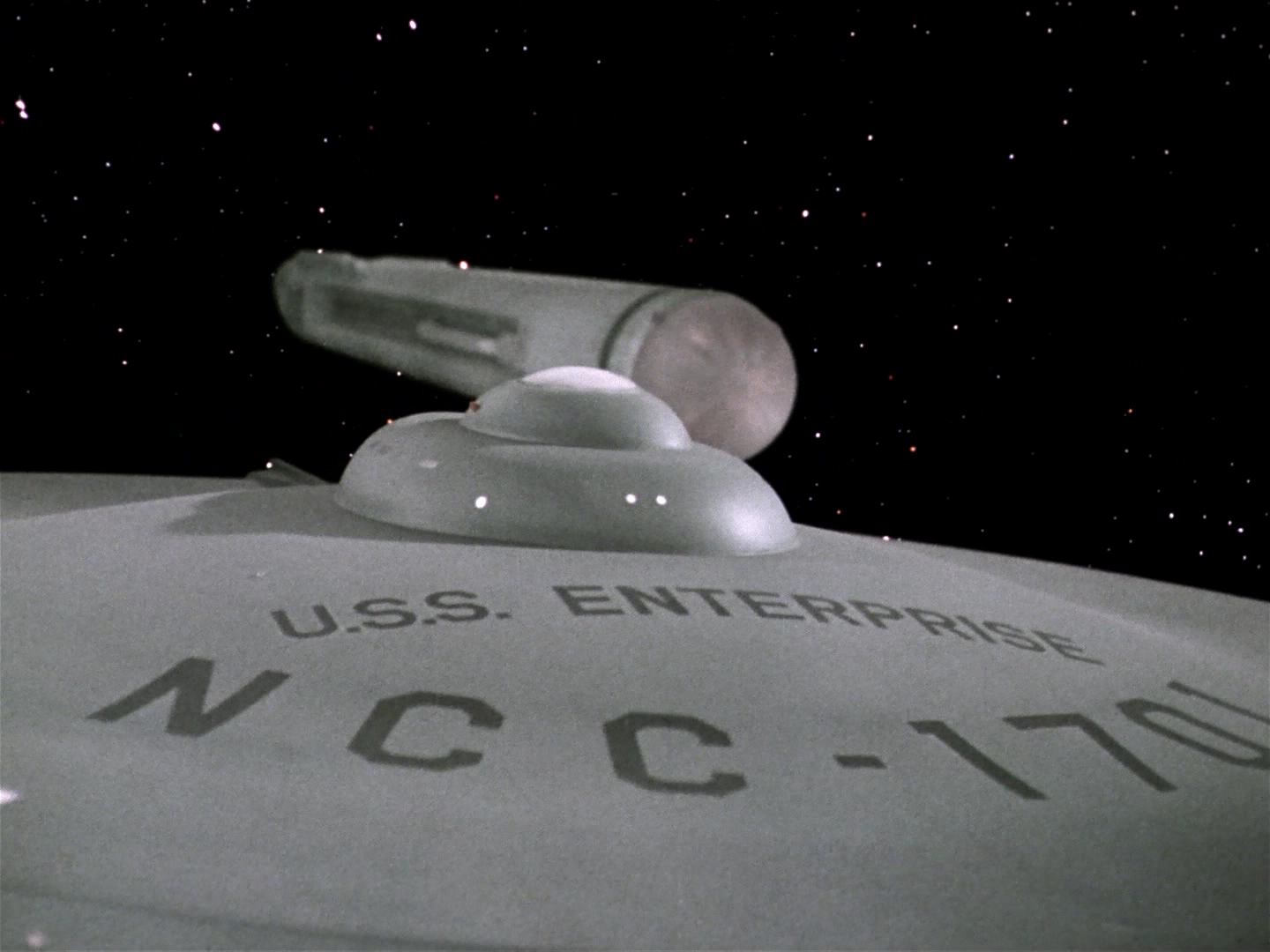 ariane179254_StarTrek_2x10_TheJourneyToBabel_2027.jpg