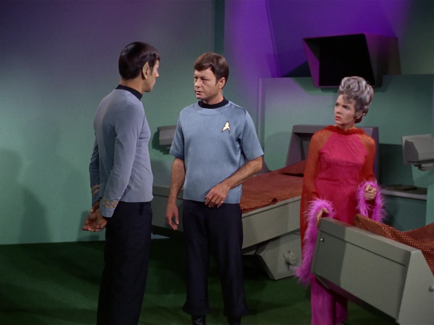 ariane179254_StarTrek_2x10_TheJourneyToBabel_2059.jpg