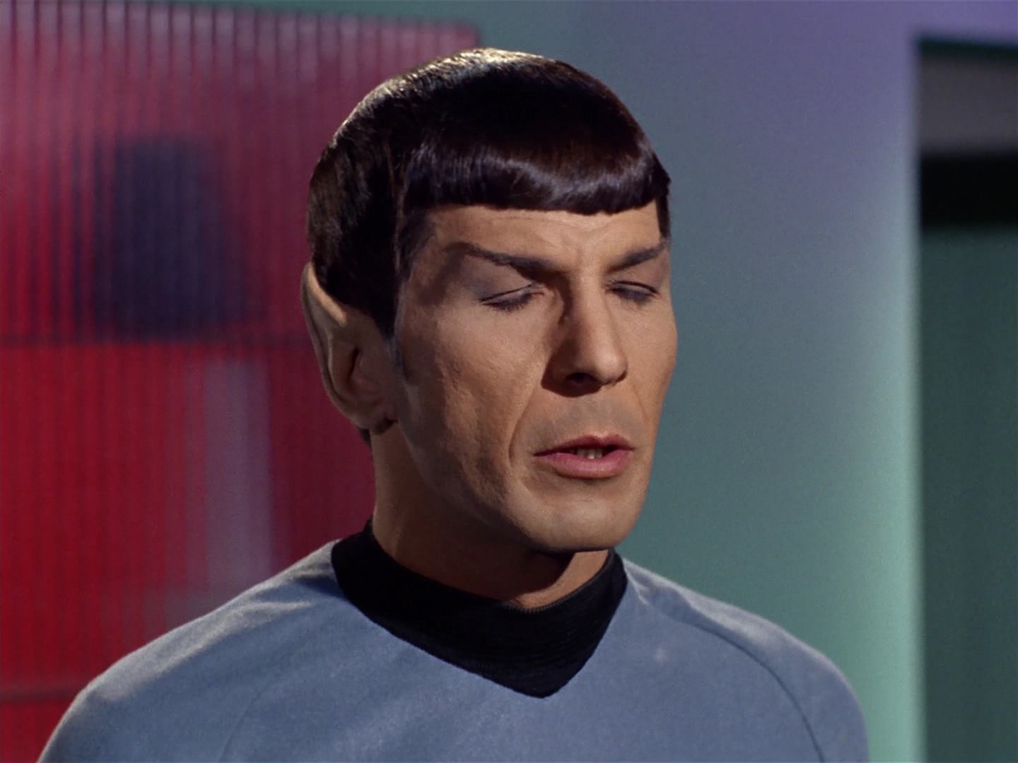 ariane179254_StarTrek_2x10_TheJourneyToBabel_2072.jpg