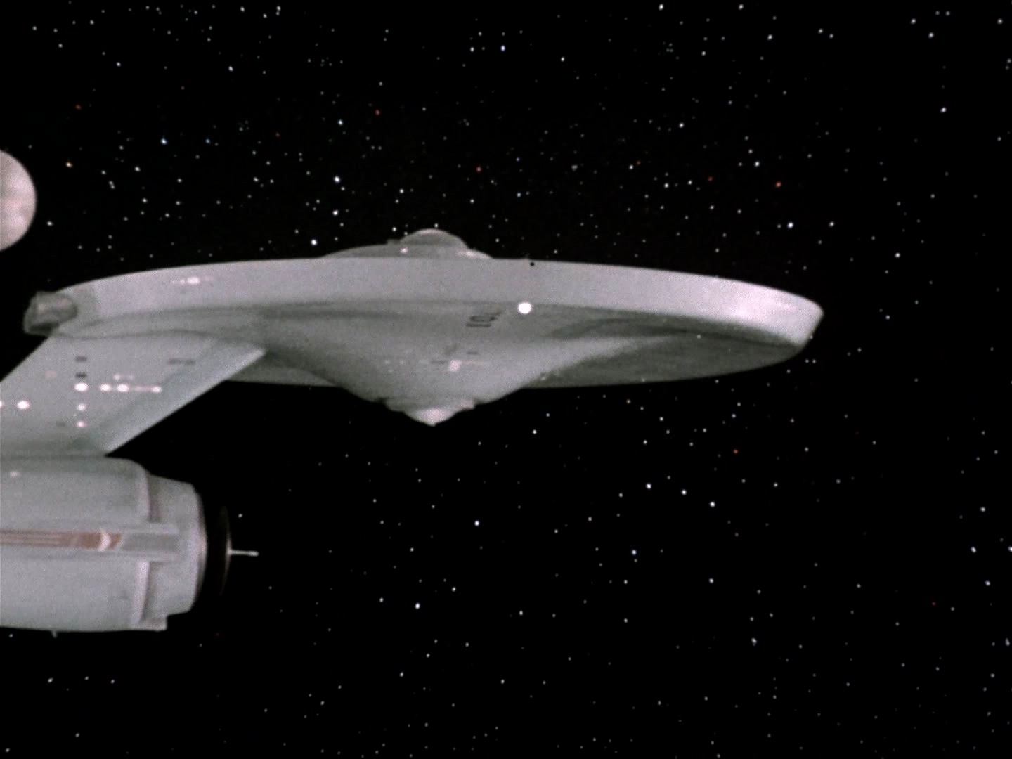 ariane179254_StarTrek_2x10_TheJourneyToBabel_2166.jpg