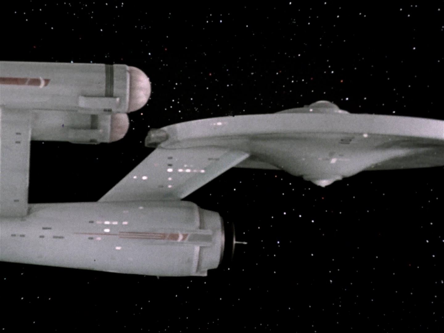 ariane179254_StarTrek_2x10_TheJourneyToBabel_2168.jpg