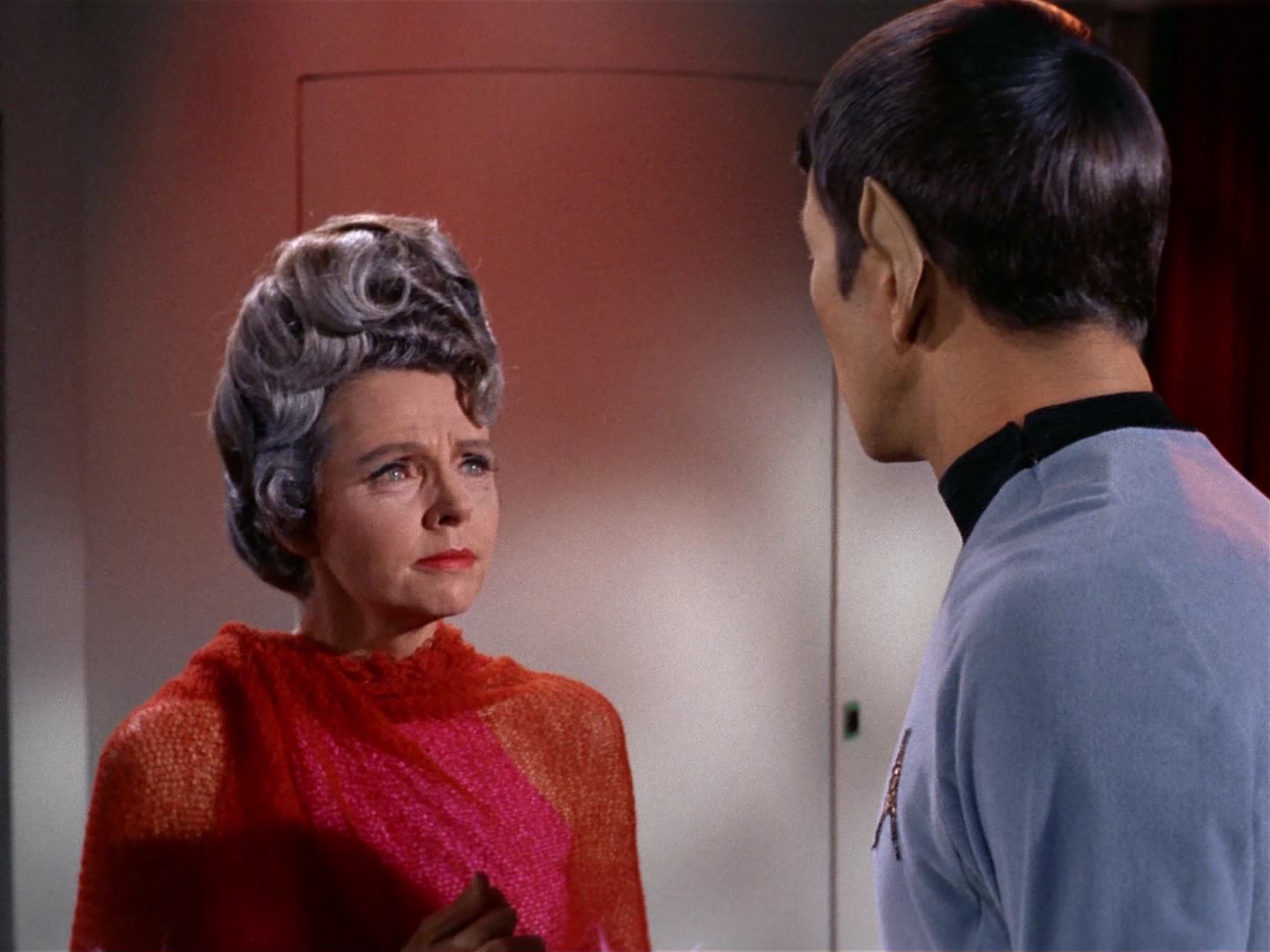 ariane179254_StarTrek_2x10_TheJourneyToBabel_2396.jpg
