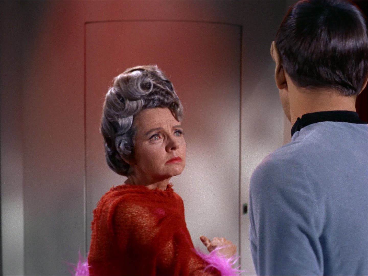 ariane179254_StarTrek_2x10_TheJourneyToBabel_2398.jpg