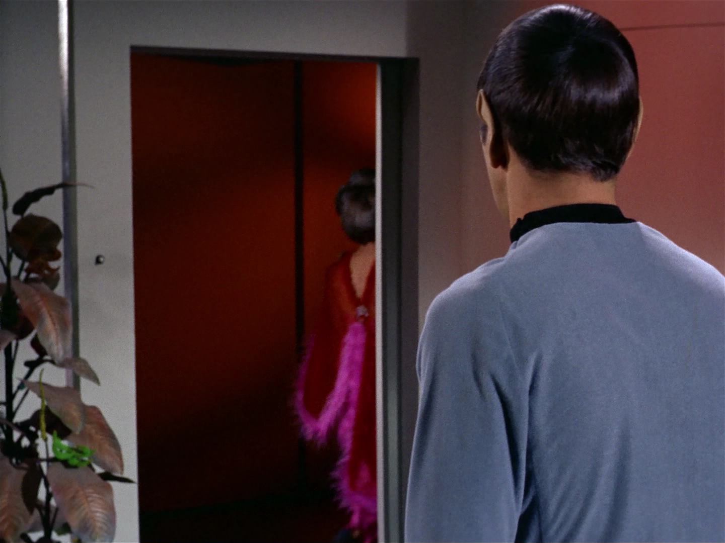 ariane179254_StarTrek_2x10_TheJourneyToBabel_2404.jpg