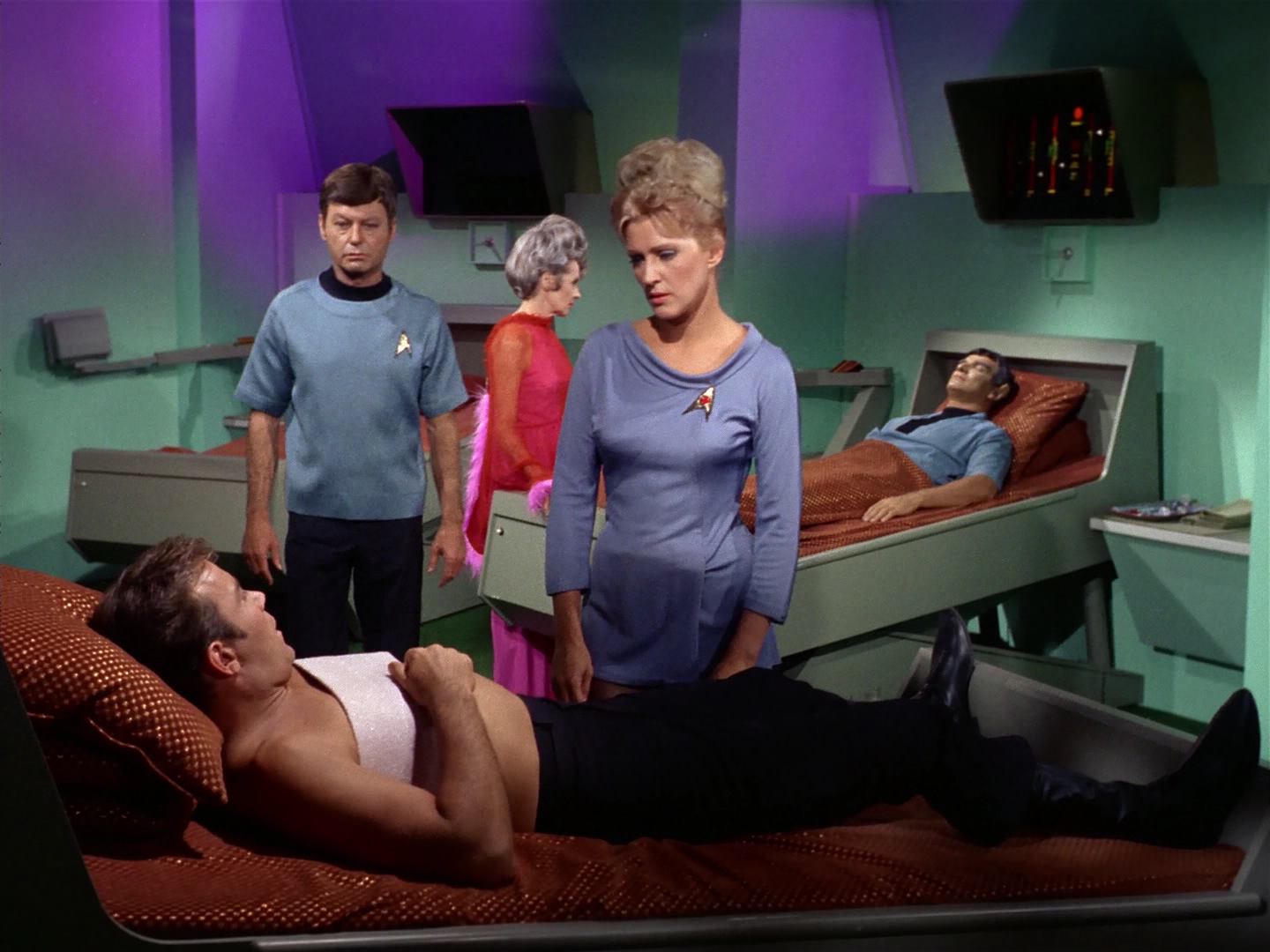 ariane179254_StarTrek_2x10_TheJourneyToBabel_2421.jpg