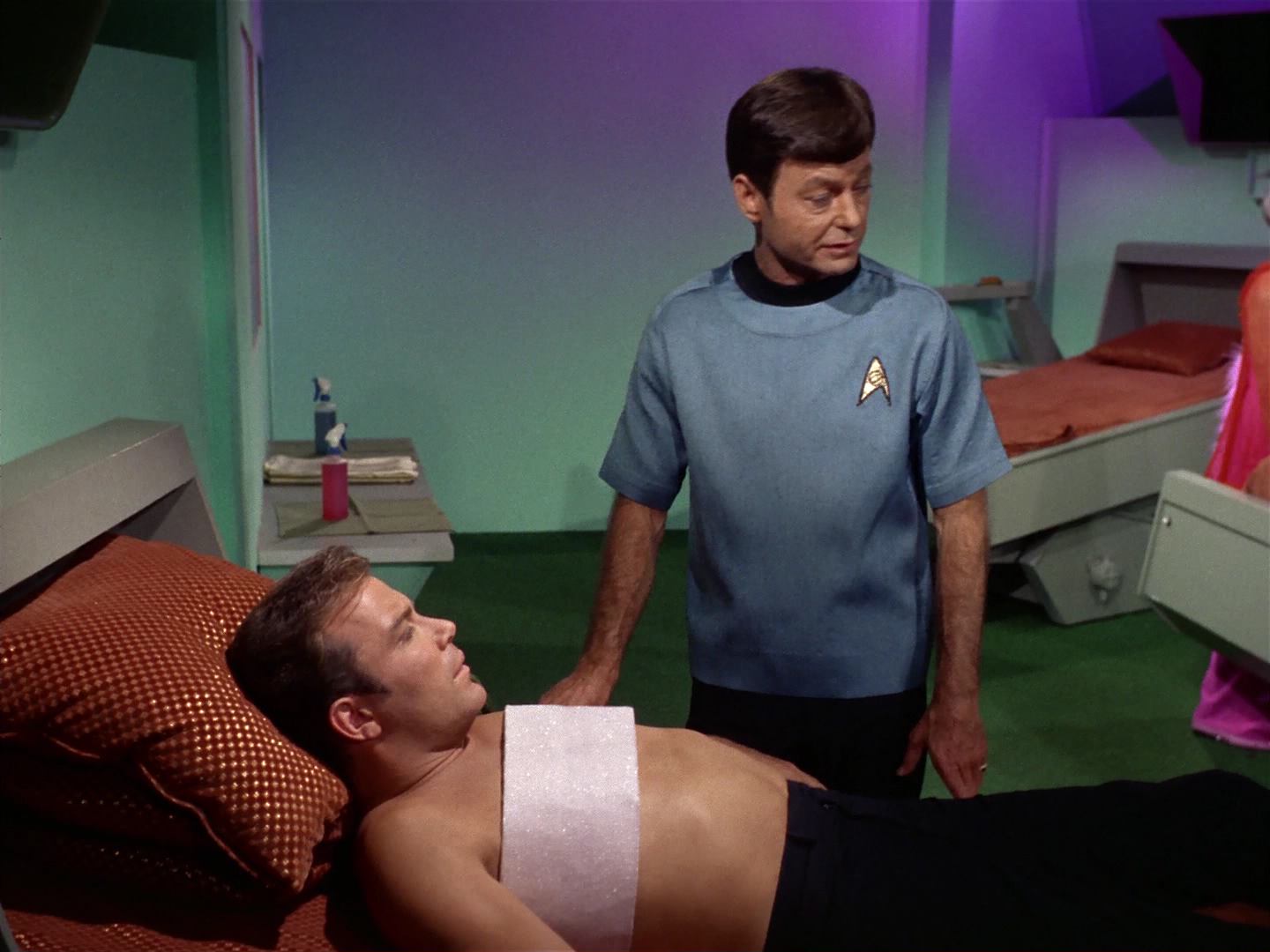 ariane179254_StarTrek_2x10_TheJourneyToBabel_2455.jpg