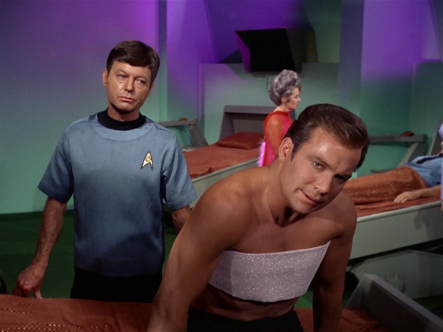 ariane179254_StarTrek_2x10_TheJourneyToBabel_2474.jpg