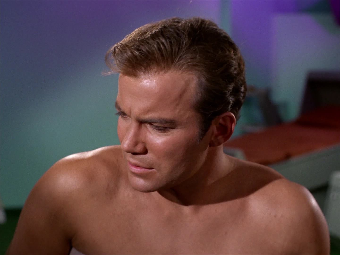 ariane179254_StarTrek_2x10_TheJourneyToBabel_2501.jpg