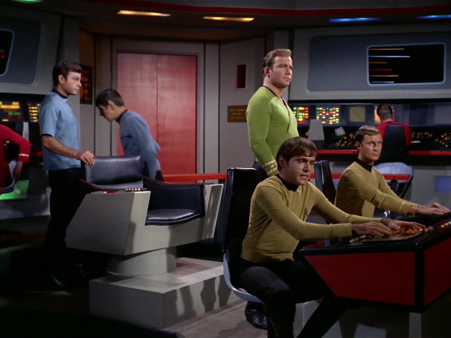 ariane179254_StarTrek_2x10_TheJourneyToBabel_2551.jpg