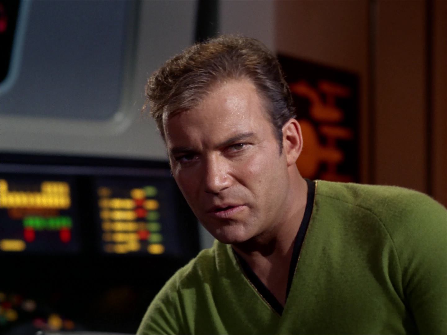 ariane179254_StarTrek_2x10_TheJourneyToBabel_2585.jpg