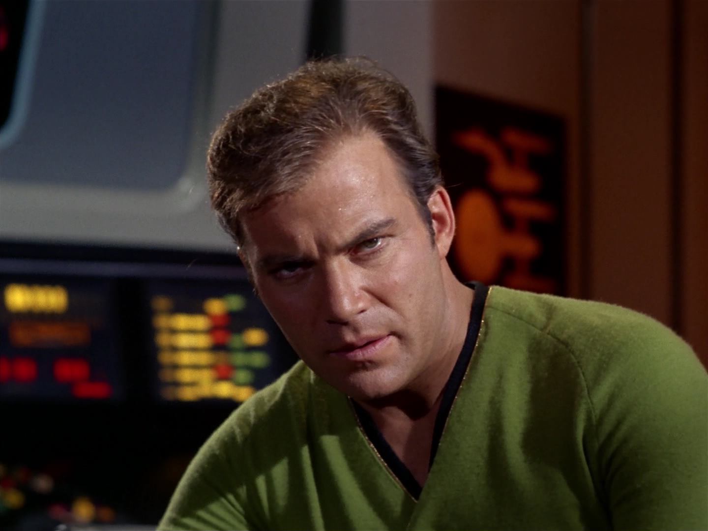 ariane179254_StarTrek_2x10_TheJourneyToBabel_2693.jpg