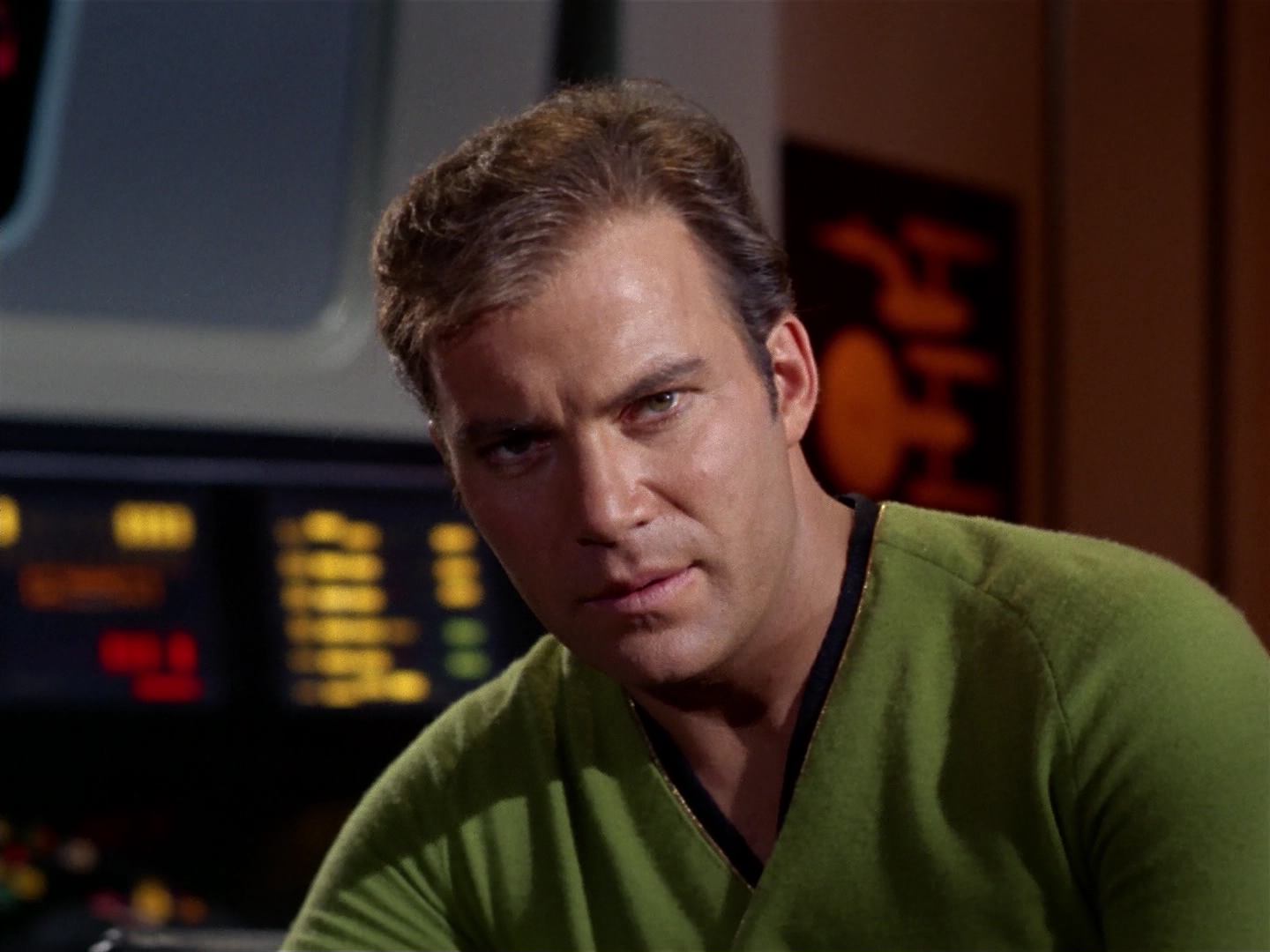 ariane179254_StarTrek_2x10_TheJourneyToBabel_2694.jpg