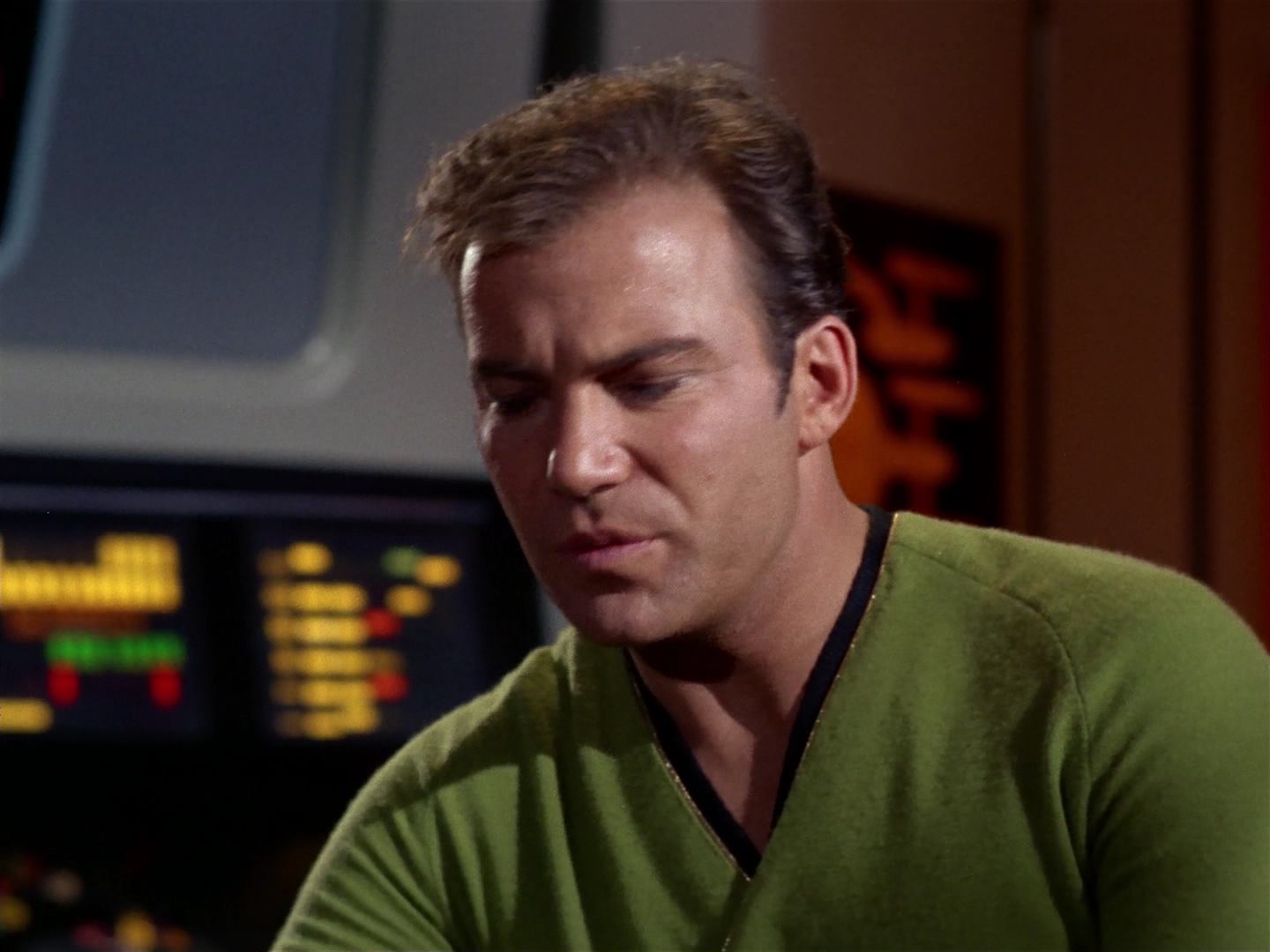 ariane179254_StarTrek_2x10_TheJourneyToBabel_2706.jpg