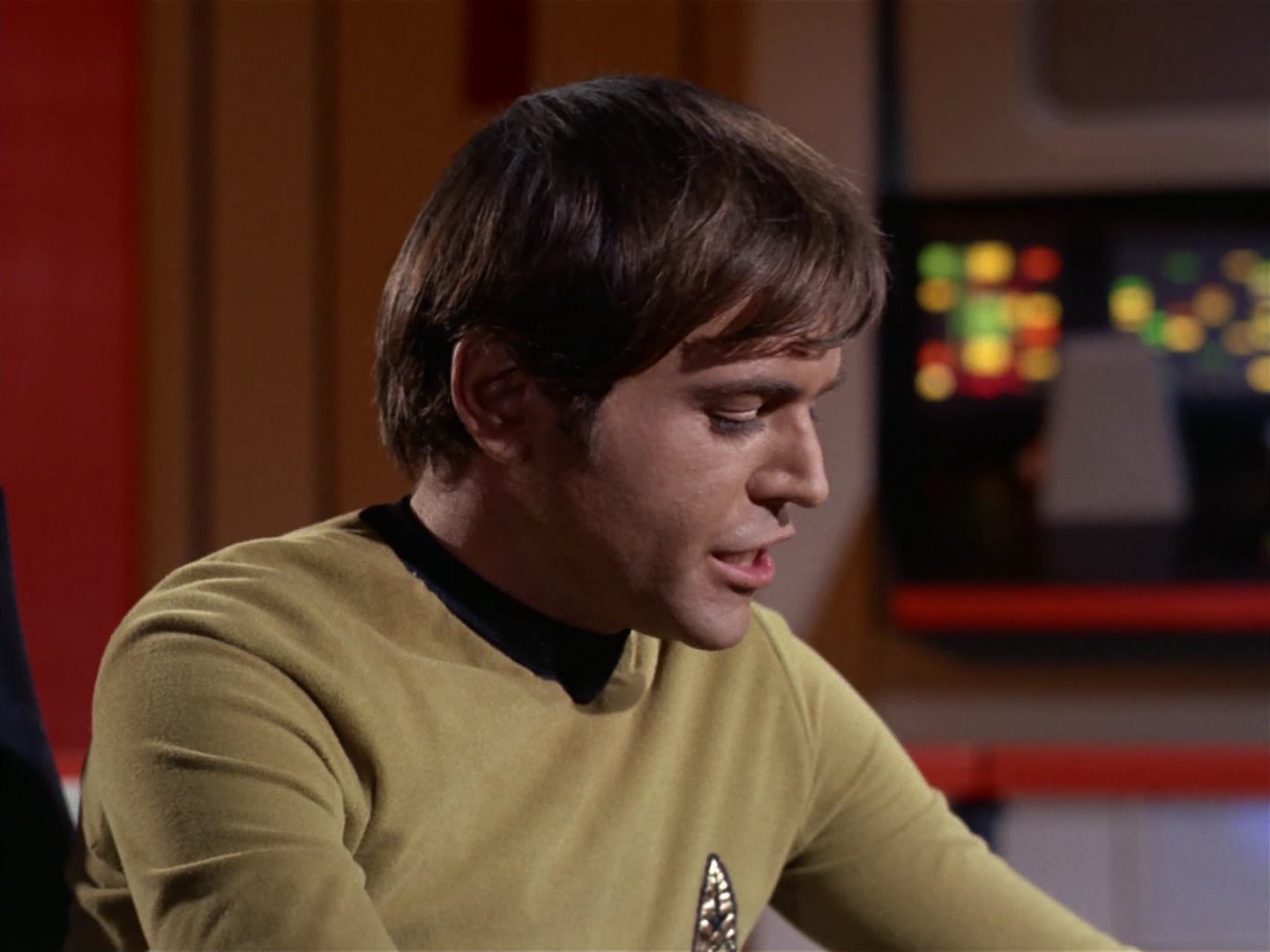 ariane179254_StarTrek_2x10_TheJourneyToBabel_2714.jpg