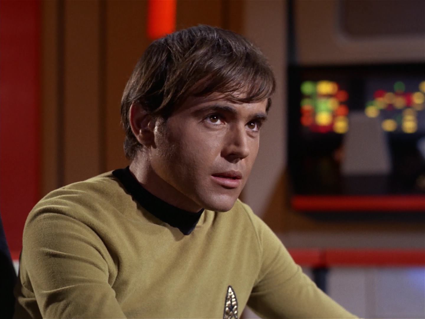 ariane179254_StarTrek_2x10_TheJourneyToBabel_2719.jpg