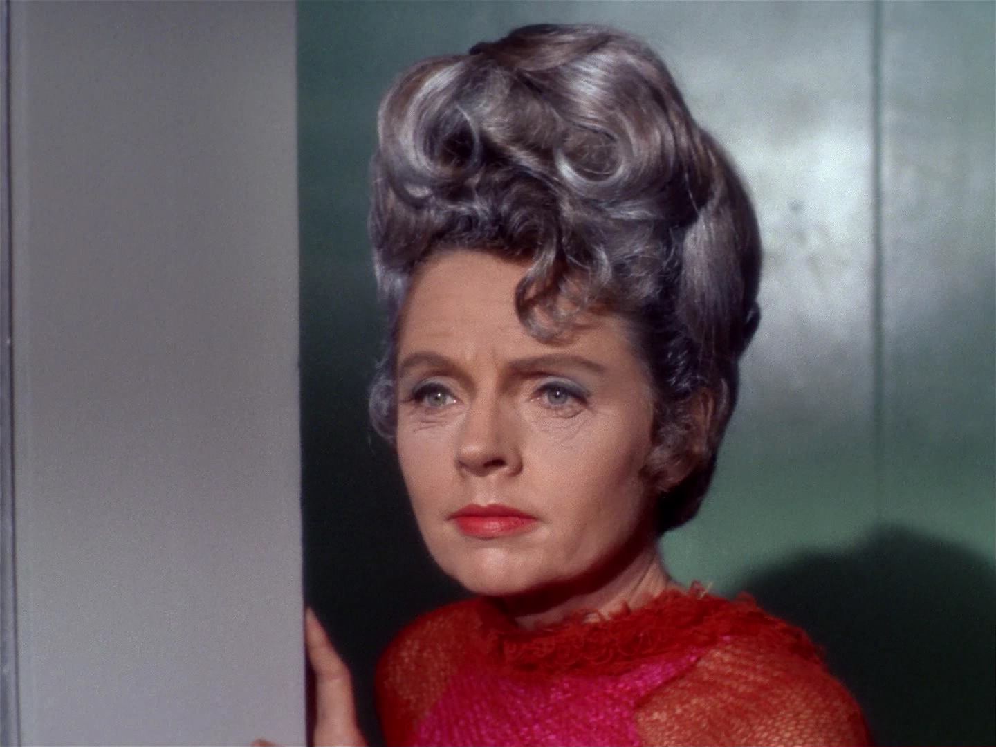ariane179254_StarTrek_2x10_TheJourneyToBabel_2839.jpg