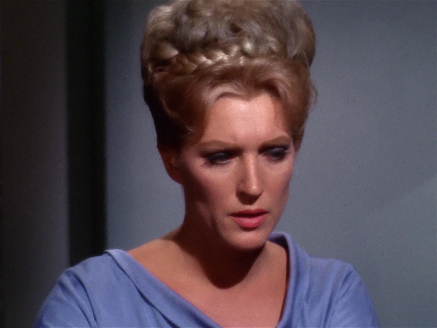 ariane179254_StarTrek_2x10_TheJourneyToBabel_2844.jpg
