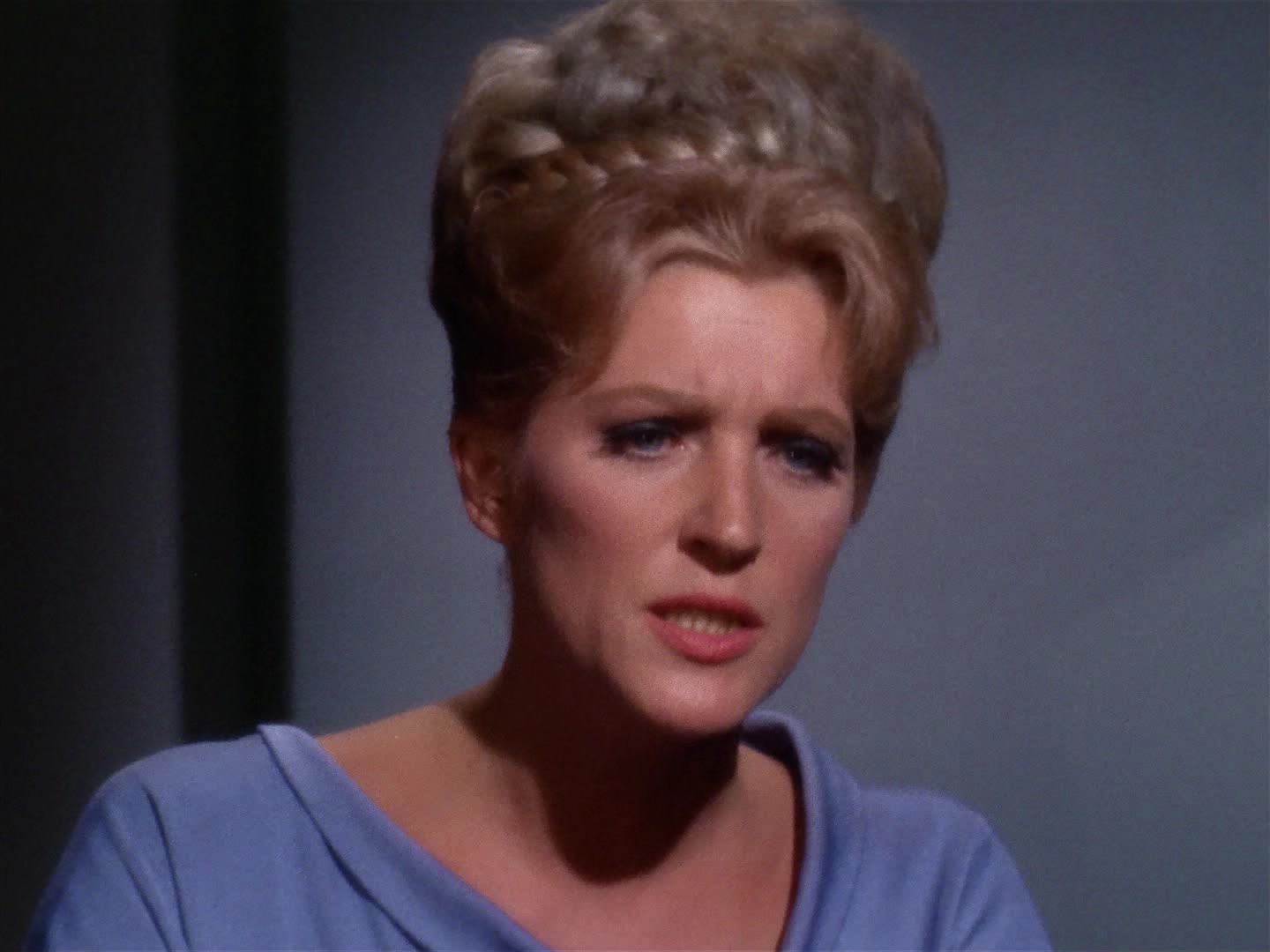 ariane179254_StarTrek_2x10_TheJourneyToBabel_2848.jpg