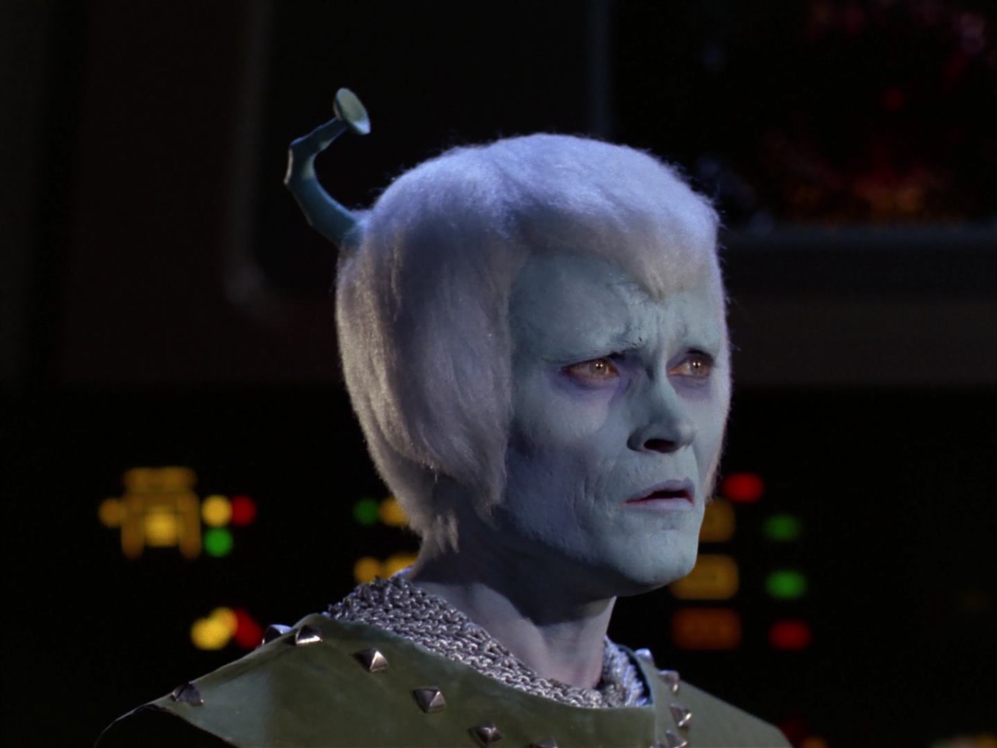 ariane179254_StarTrek_2x10_TheJourneyToBabel_2994.jpg