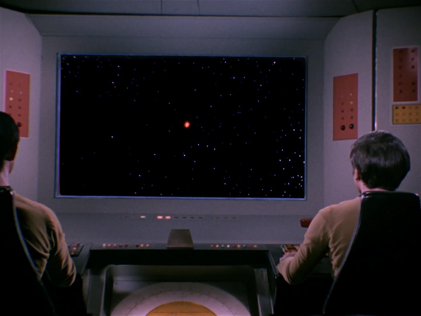 ariane179254_StarTrek_2x10_TheJourneyToBabel_3017.jpg