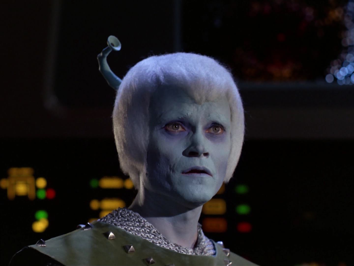 ariane179254_StarTrek_2x10_TheJourneyToBabel_3062.jpg
