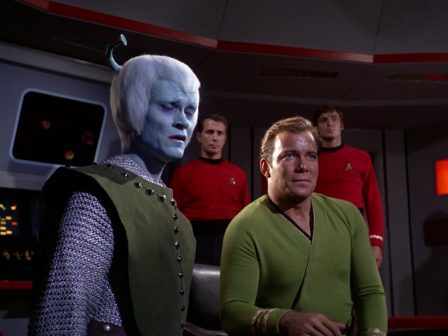 ariane179254_StarTrek_2x10_TheJourneyToBabel_3067.jpg