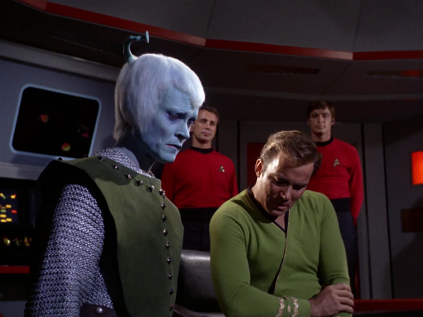 ariane179254_StarTrek_2x10_TheJourneyToBabel_3074.jpg