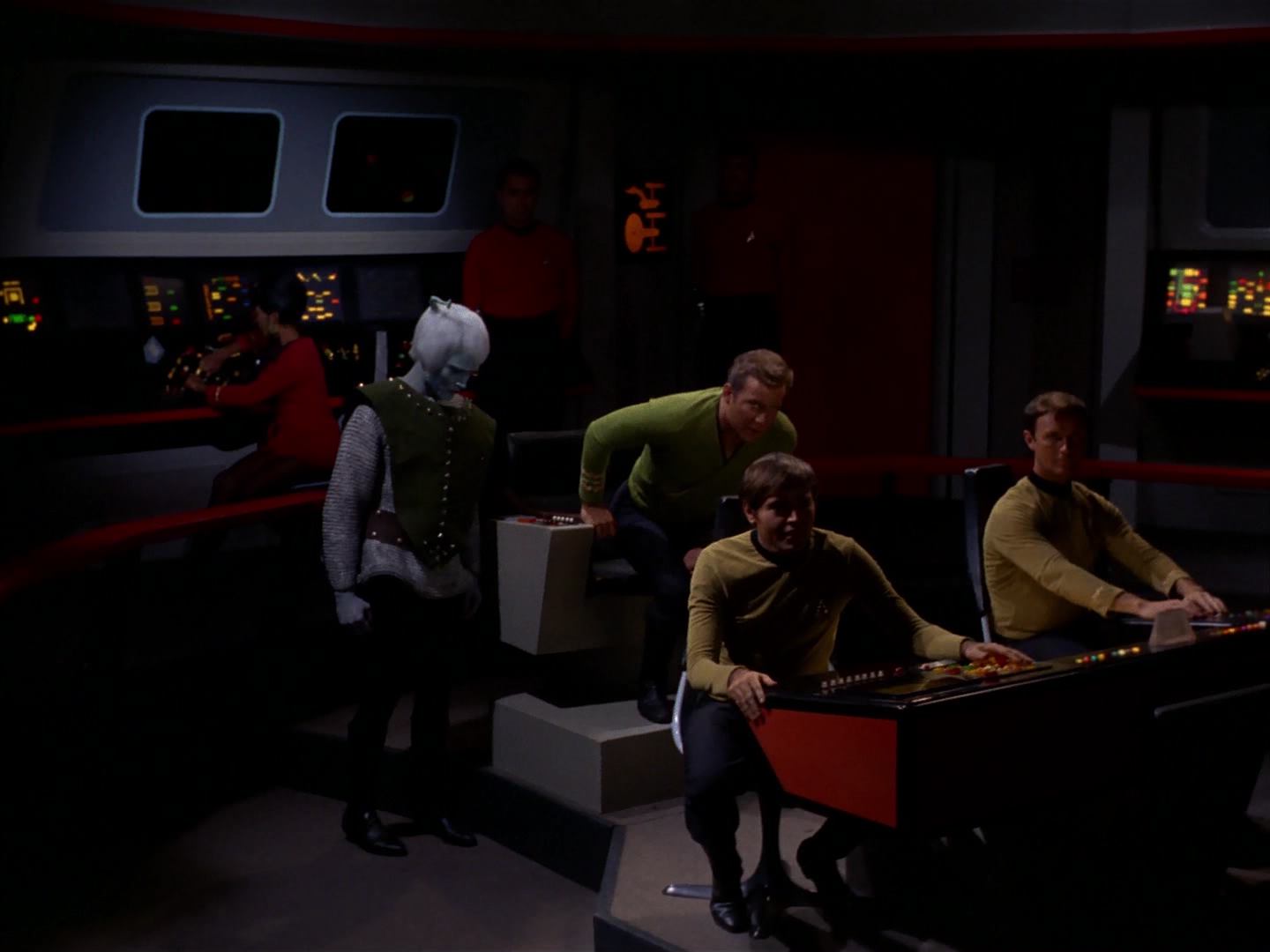 ariane179254_StarTrek_2x10_TheJourneyToBabel_3081.jpg
