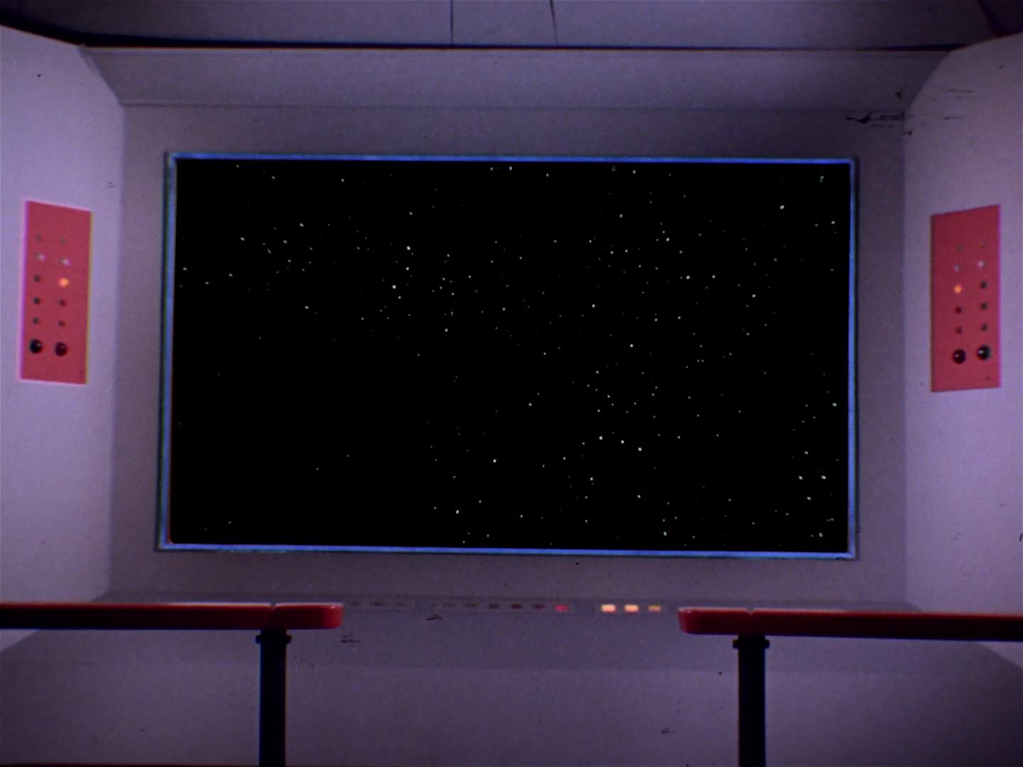 ariane179254_StarTrek_2x10_TheJourneyToBabel_3096.jpg