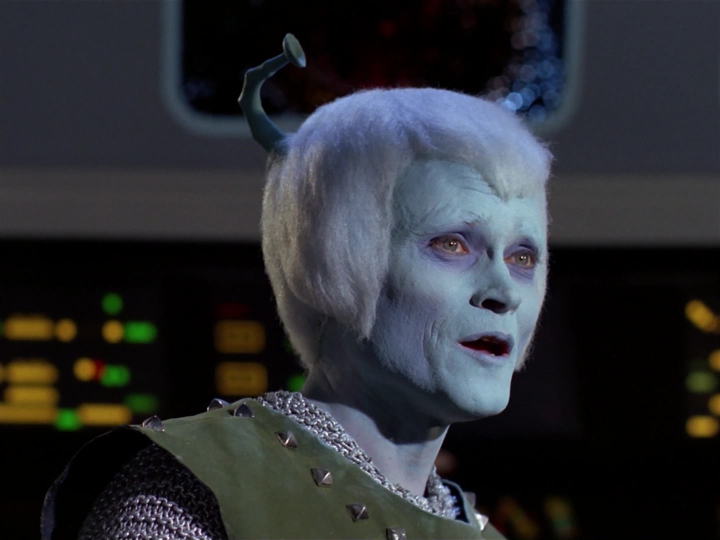 ariane179254_StarTrek_2x10_TheJourneyToBabel_3143.jpg