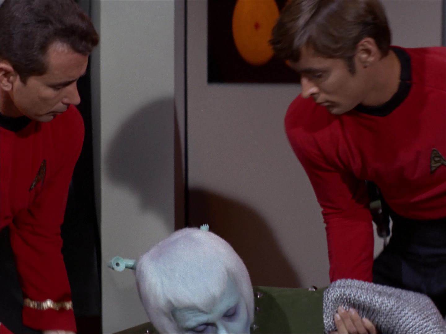 ariane179254_StarTrek_2x10_TheJourneyToBabel_3163.jpg