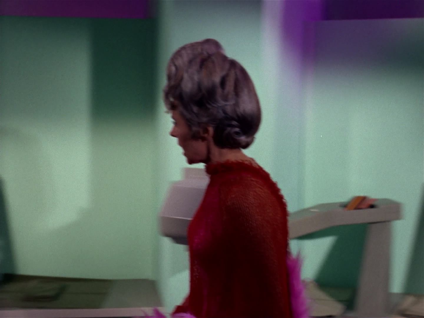 ariane179254_StarTrek_2x10_TheJourneyToBabel_3312.jpg