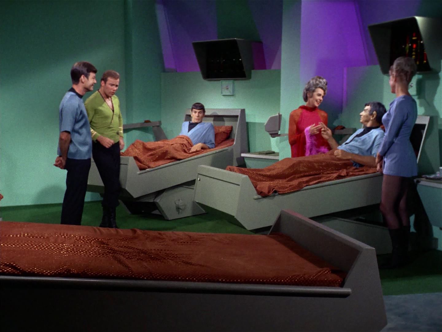 ariane179254_StarTrek_2x10_TheJourneyToBabel_3335.jpg