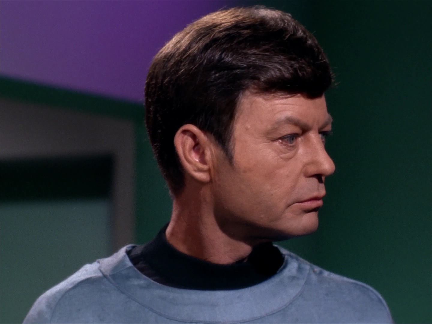 ariane179254_StarTrek_2x10_TheJourneyToBabel_3358.jpg