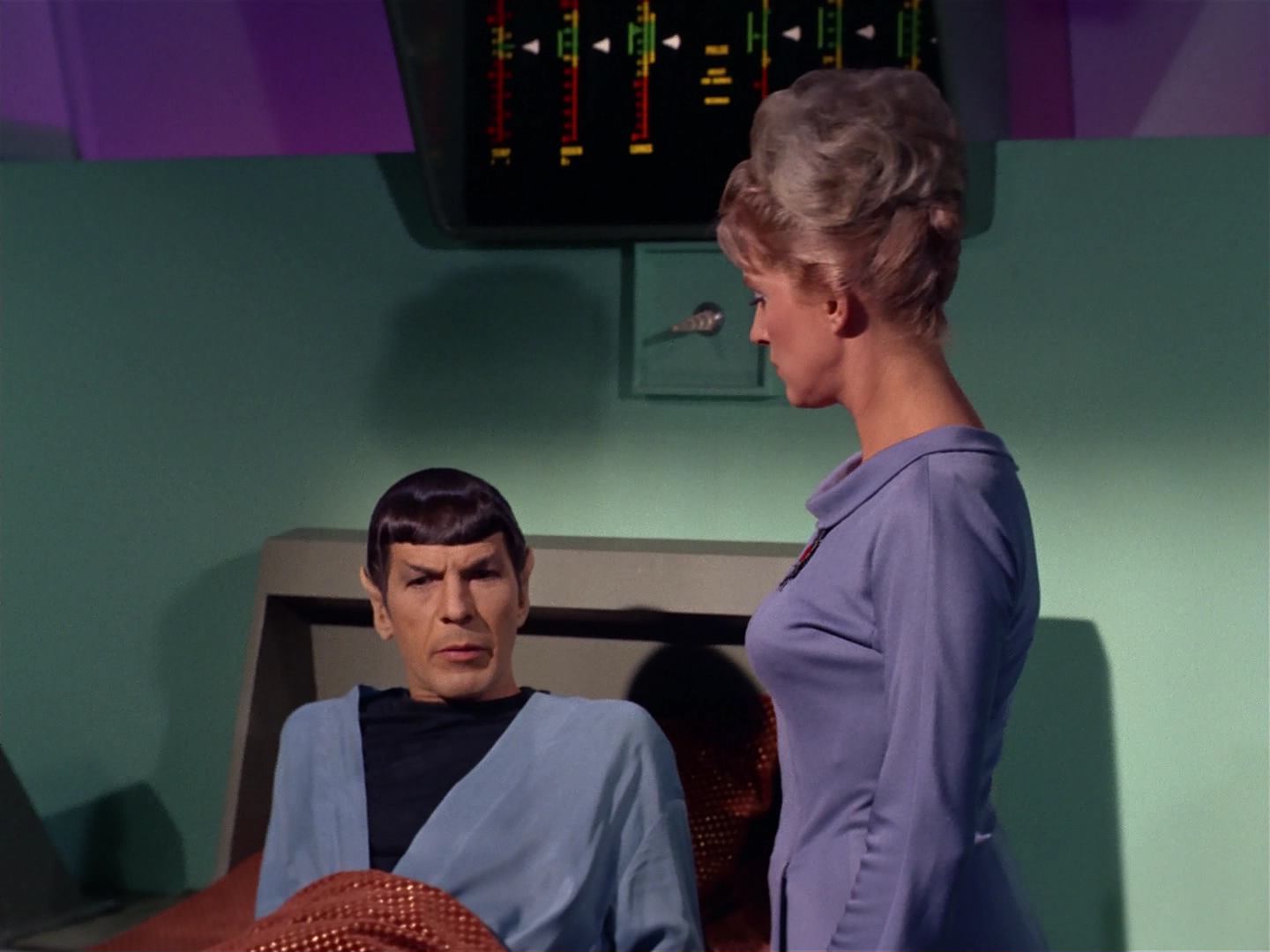 ariane179254_StarTrek_2x10_TheJourneyToBabel_3359.jpg