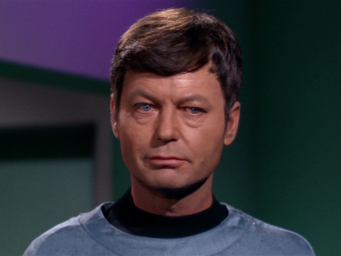 ariane179254_StarTrek_2x10_TheJourneyToBabel_3378.jpg
