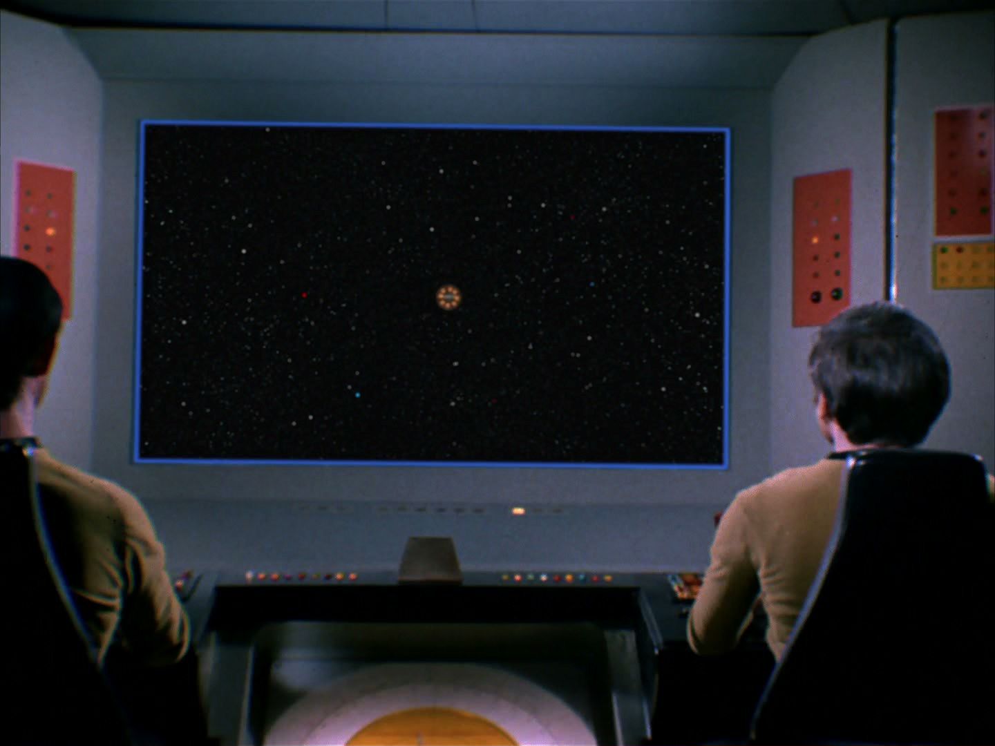 ariane179254_StarTrek_2x10_TheJourneyToBabel-NewEffects_0852.jpg