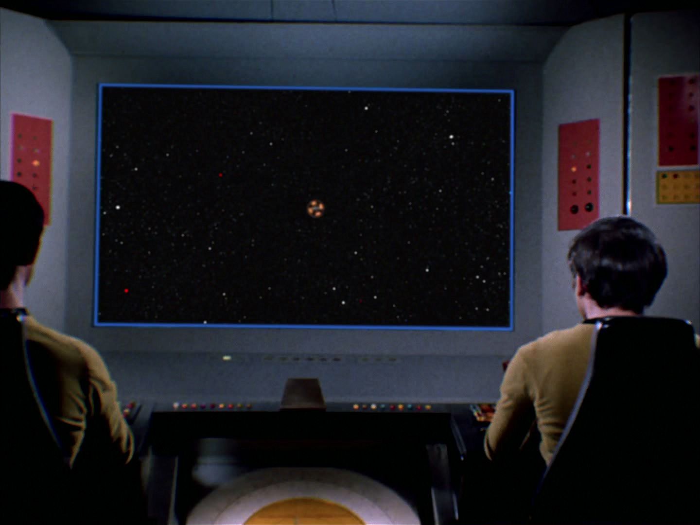ariane179254_StarTrek_2x10_TheJourneyToBabel-NewEffects_0900.jpg
