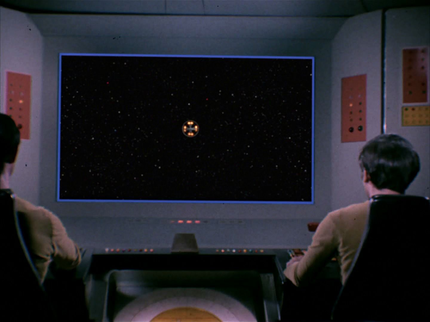 ariane179254_StarTrek_2x10_TheJourneyToBabel-NewEffects_3205.jpg