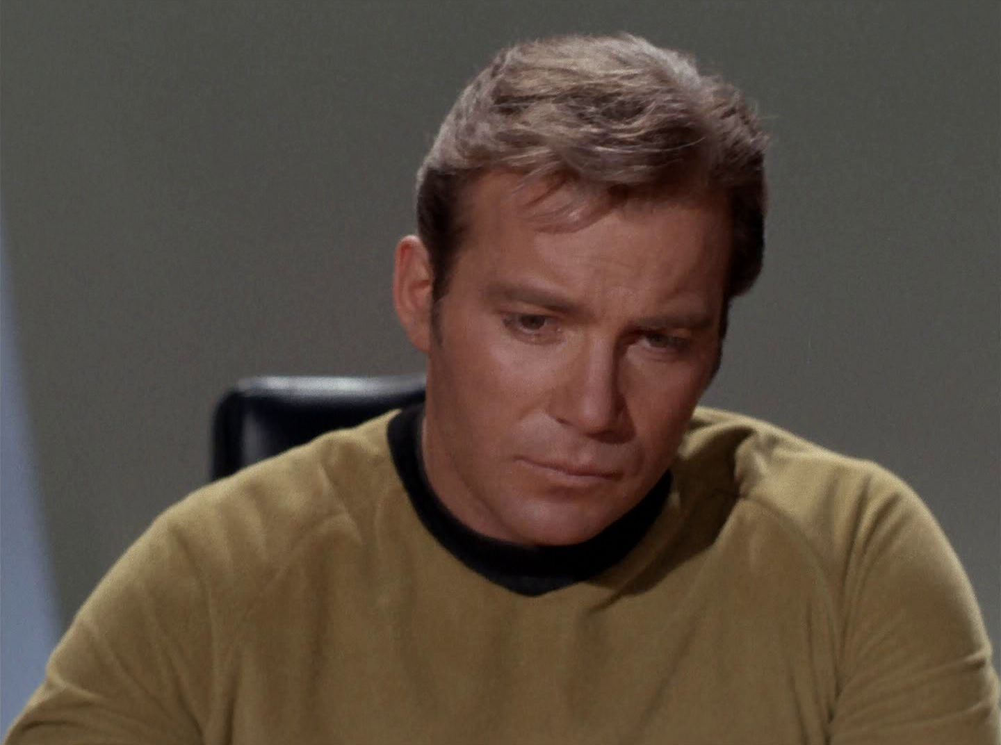 extant_StarTrek_2x11-FridaysChild_0045.jpg